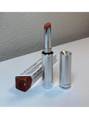 M•A•C LOCKED KISS 24HR LIPSTICK-60 Mull It Over &Over
